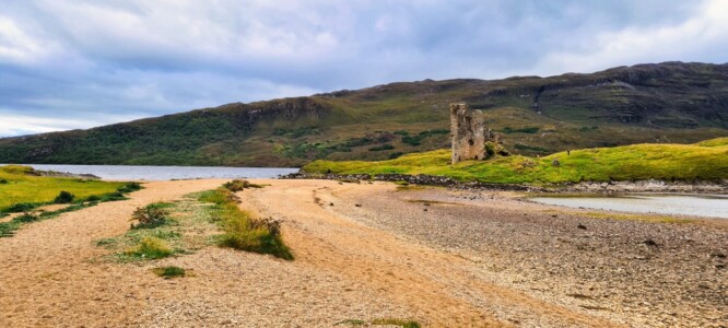 Ardvreck Castle 6