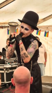 Chesterfield Pride 3