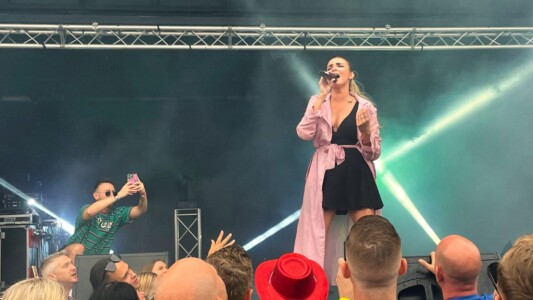 Chesterfield Pride 8