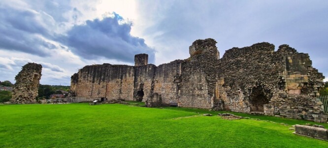 Conisbrough Castle 18